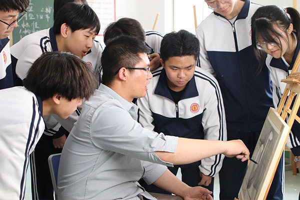 黄龙艺术升学班